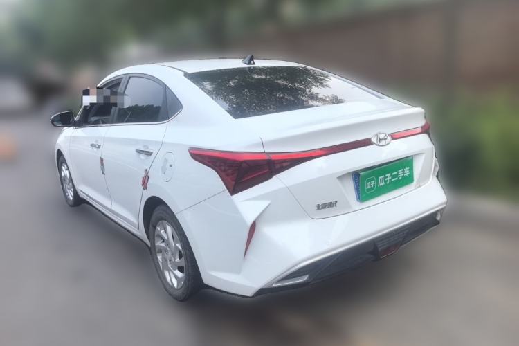 Used Hyundai Verna (new generation) 2020 1.4L CVT GLS Cool Edition Rear Left 45 Deg