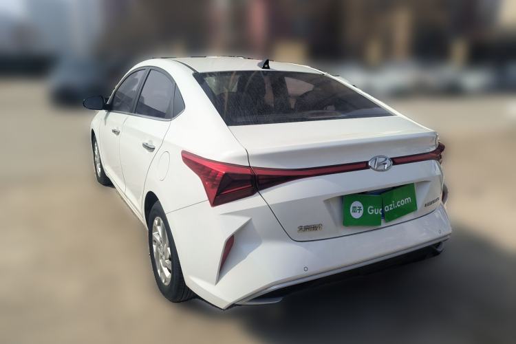 Used Hyundai Verna (new generation) 2020 1.4L Manual GLS Cool Edition Rear Left 45 Deg