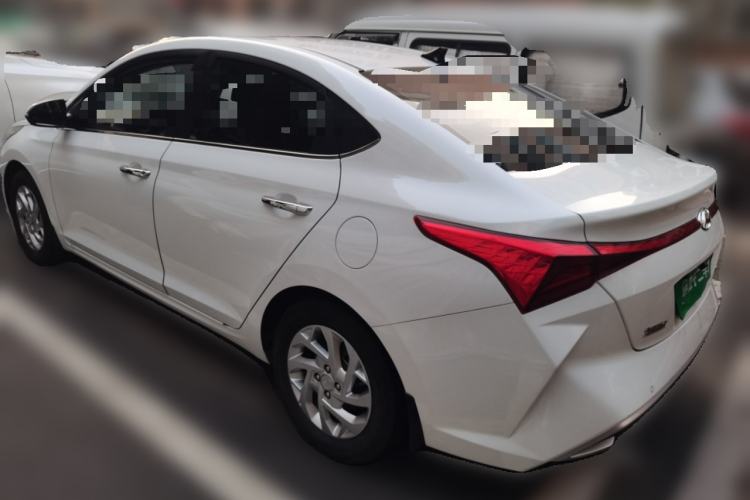 Used Hyundai Verna (new generation) 2020 1.4L Manual GLS Cool Edition Rear Left 45 Deg