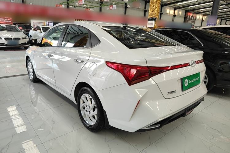 Used Hyundai Verna (new generation) 2020 1.4L Manual GLS Cool Edition Rear Left 45 Deg