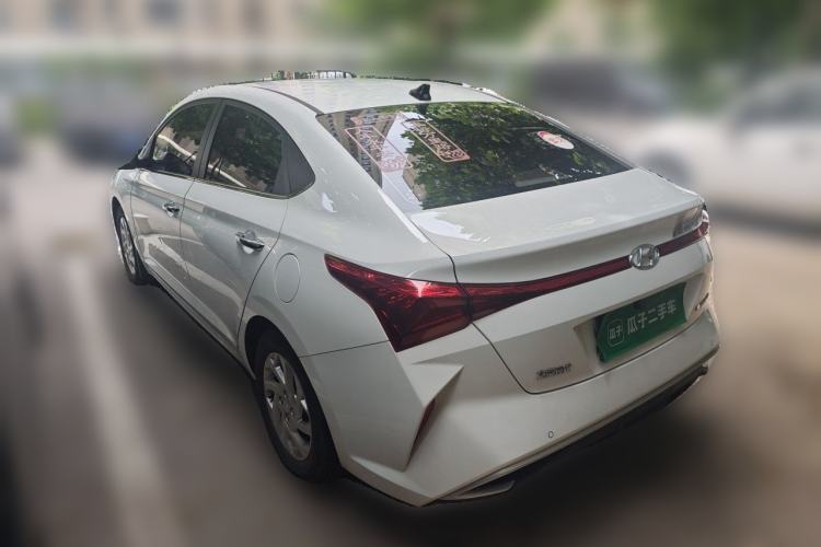 Used Hyundai Verna (new generation) 2020 1.4L Manual GLS Cool Edition Rear Left 45 Deg