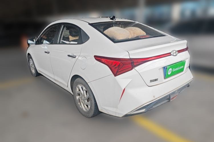 Used Hyundai Verna (new generation) 2020 1.4L CVT GLS Cool Edition Rear Left 45 Deg