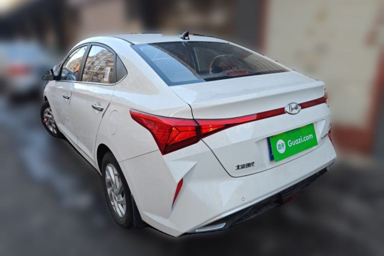 Used Hyundai Verna (new generation) 2020 1.4L Manual GLS Cool Edition Rear Left 45 Deg