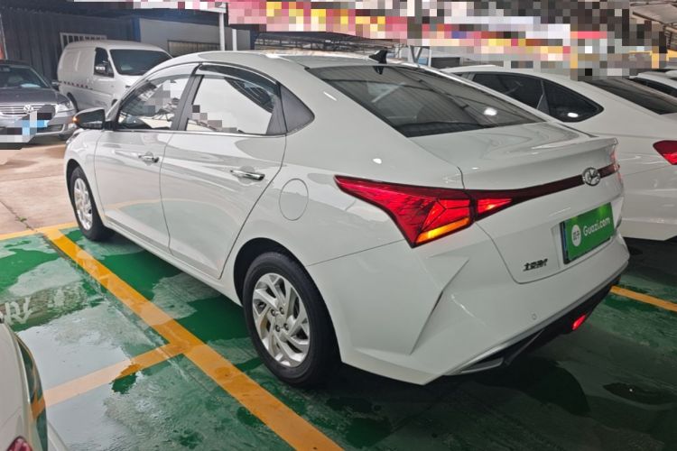 Used Hyundai Verna (new generation) 2020 1.4L CVT GLS Cool Edition Rear Left 45 Deg