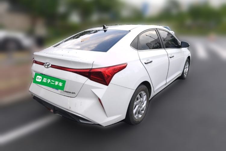Used Hyundai Verna (new generation) 2020 1.4L CVT GLS Cool Edition Rear Right 45 Deg