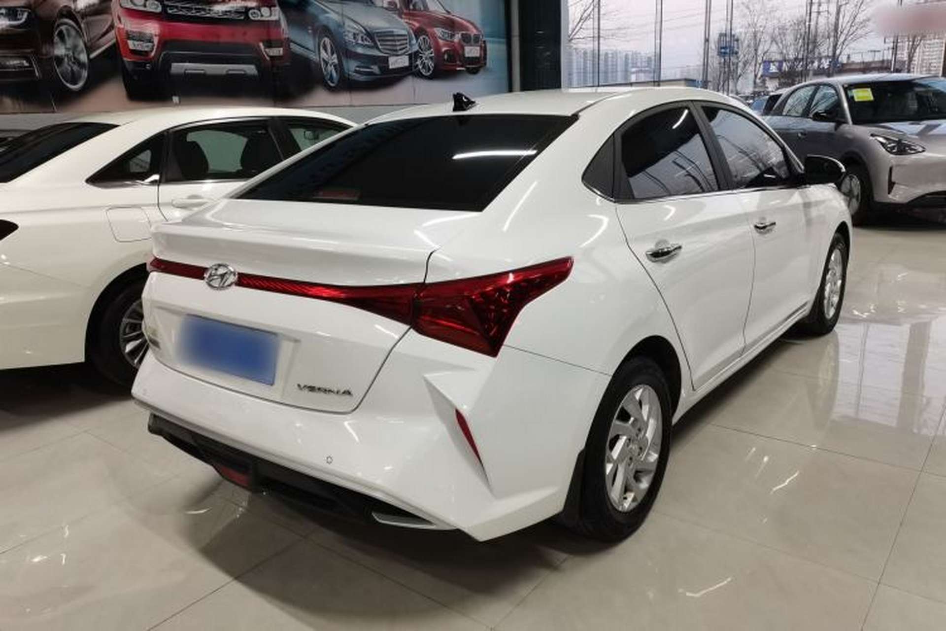Used Hyundai Verna (new generation) 2020 1.4L CVT GLS Cool Edition Rear Right 45 Deg