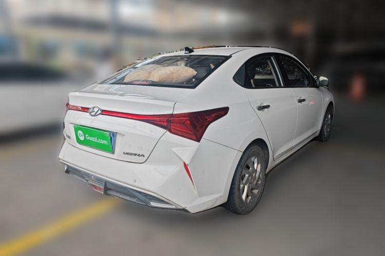Used Hyundai Verna (new generation) 2020 1.4L CVT GLS Cool Edition Rear Right 45 Deg