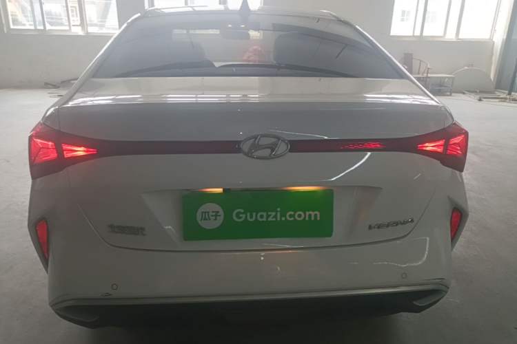 Used Hyundai Verna (new generation) 2020 1.4L CVT TOP Elite Edition Rear