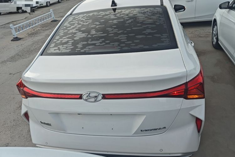Used Hyundai Verna (new generation) 2020 1.4L CVT GLS Cool Edition Rear