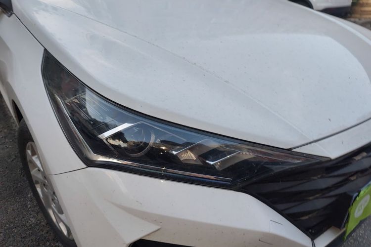 Used Hyundai Verna (new generation) 2020 1.4L Manual GLS Cool Edition Right Front Headlight