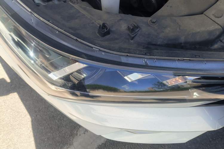Used Hyundai Verna (new generation) 2020 1.4L Manual GLS Cool Edition Right Front Headlight