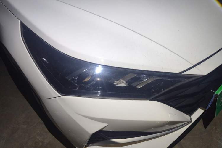 Used Hyundai Verna (new generation) 2020 1.4L Manual GLS Cool Edition Right Front Headlight