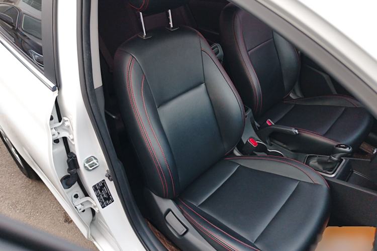 Used Hyundai Verna (new generation) 2020 1.4L CVT GLS Cool Edition Right Front Seat