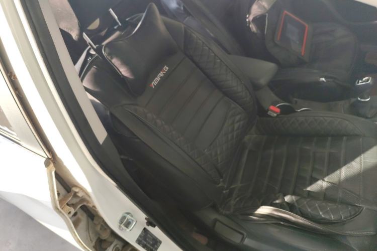 Used Hyundai Verna (new generation) 2020 1.4L Manual GLS Cool Edition Right Front Seat