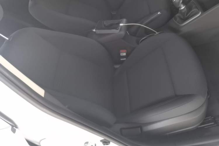 Used Hyundai Verna (new generation) 2020 1.4L Manual GLS Cool Edition Right Front Seat