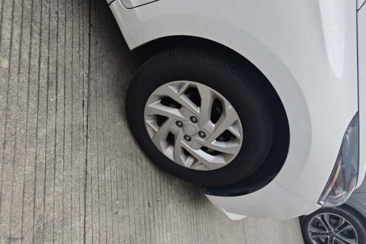 Used Hyundai Verna (new generation) 2020 1.4L CVT GLS Cool Edition Right Front Wheel Hub