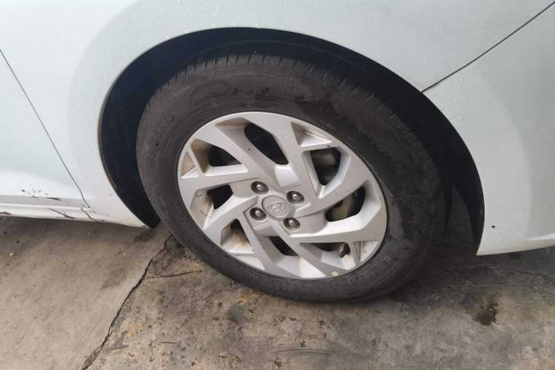 Used Hyundai Verna (new generation) 2020 1.4L CVT GLS Cool Edition Right Front Wheel Hub