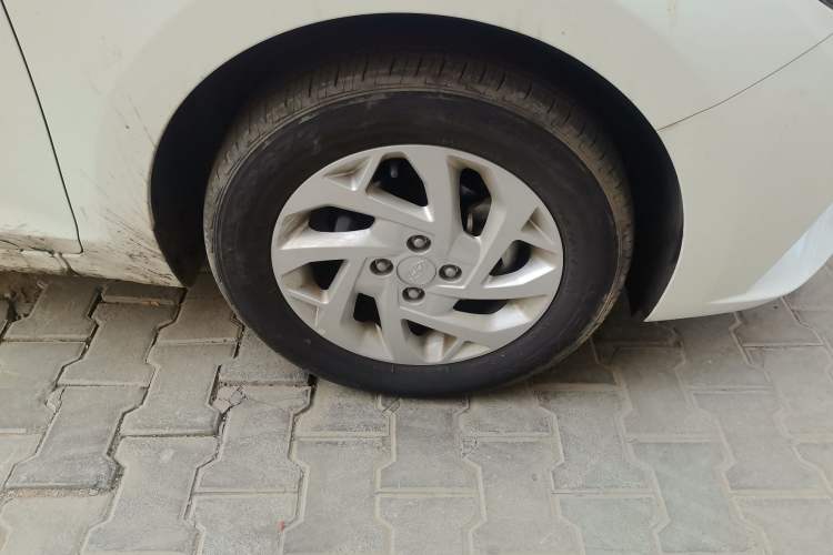 Used Hyundai Verna (new generation) 2020 1.4L CVT GLS Cool Edition Right Front Wheel Hub
