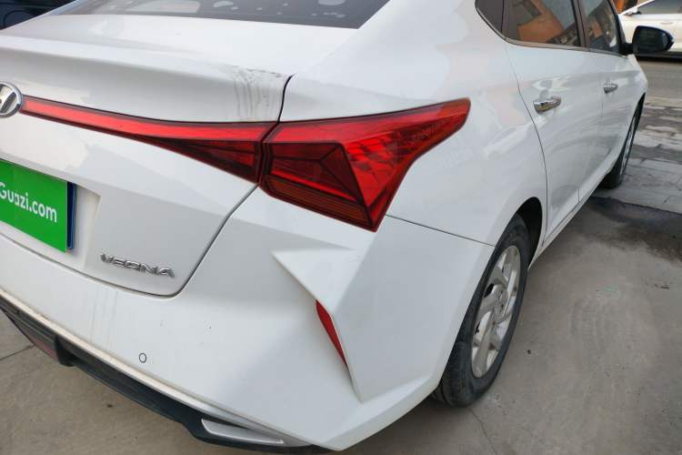 Used Hyundai Verna (new generation) 2020 1.4L Manual GLS Cool Edition Right Rear Taillight
