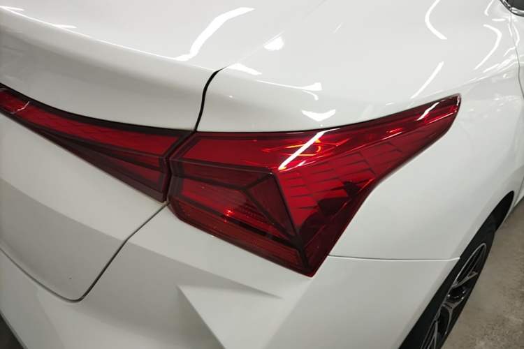 Used Hyundai Verna (new generation) 2020 1.4L CVT GLS Cool Edition Right Rear Taillight