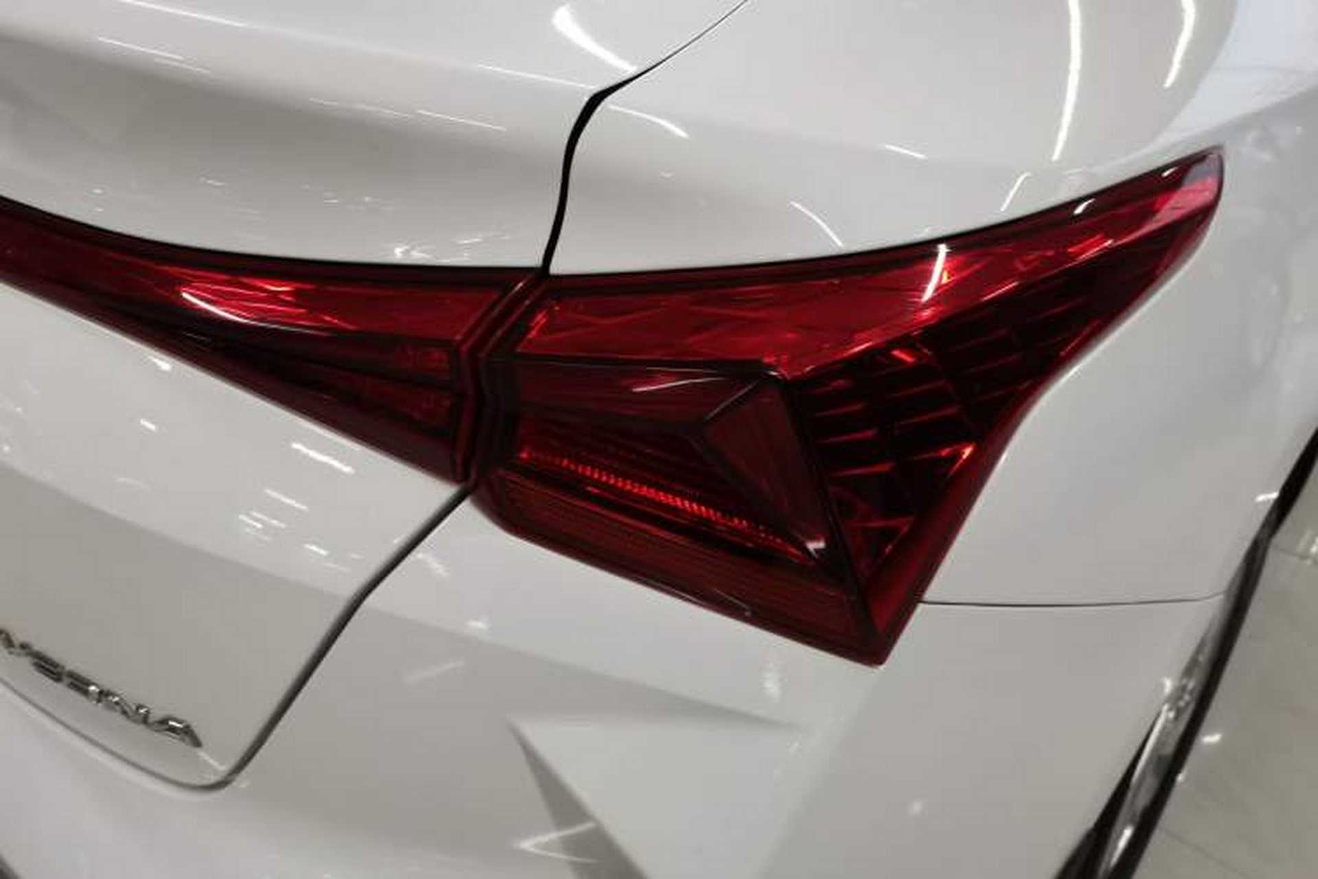 Used Hyundai Verna (new generation) 2020 1.4L CVT GLS Cool Edition Right Rear Taillight