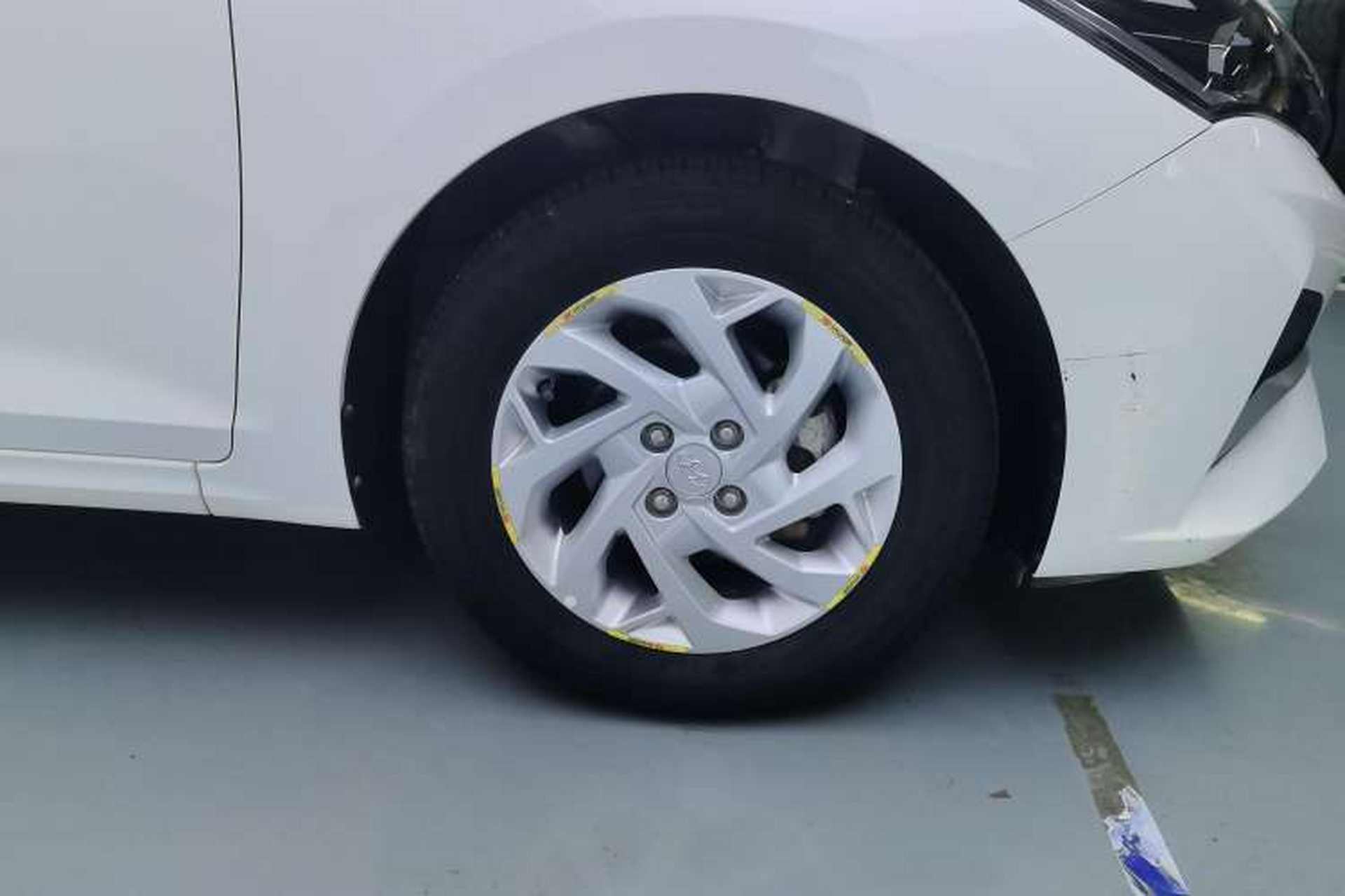 Used Hyundai Verna (new generation) 2020 1.4L CVT GLS Cool Edition Right Rear Wheel Hub