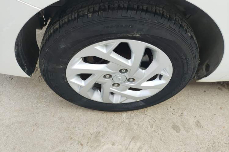 Used Hyundai Verna (new generation) 2020 1.4L CVT GLS Cool Edition Right Rear Wheel Hub