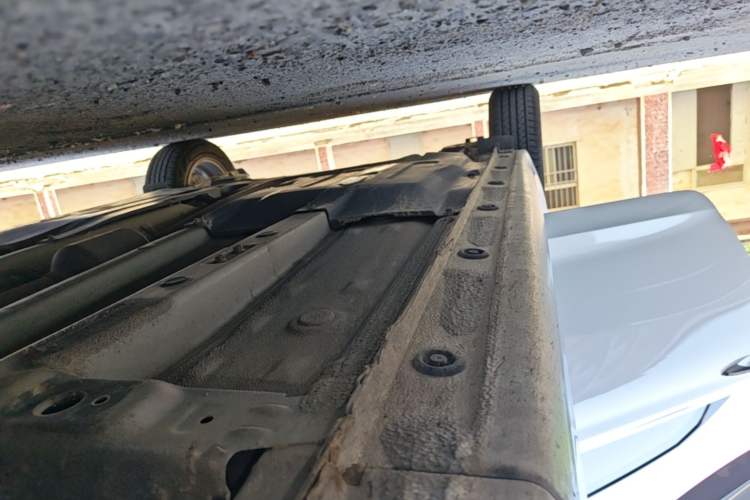 Used Hyundai Verna (new generation) 2020 1.4L Manual GLS Cool Edition Right Side Sill