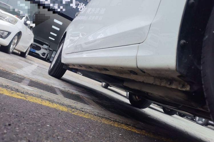 Used Hyundai Verna (new generation) 2020 1.4L CVT GLS Cool Edition Right Side Sill