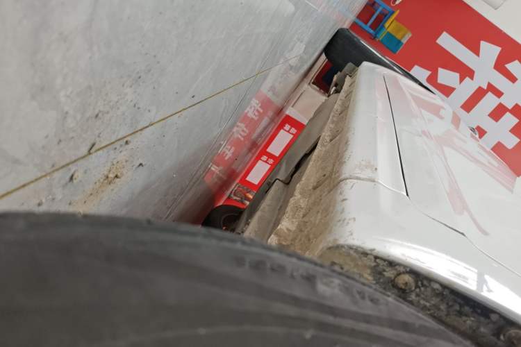 Used Hyundai Verna (new generation) 2020 1.4L CVT GLS Cool Edition Right Side Sill