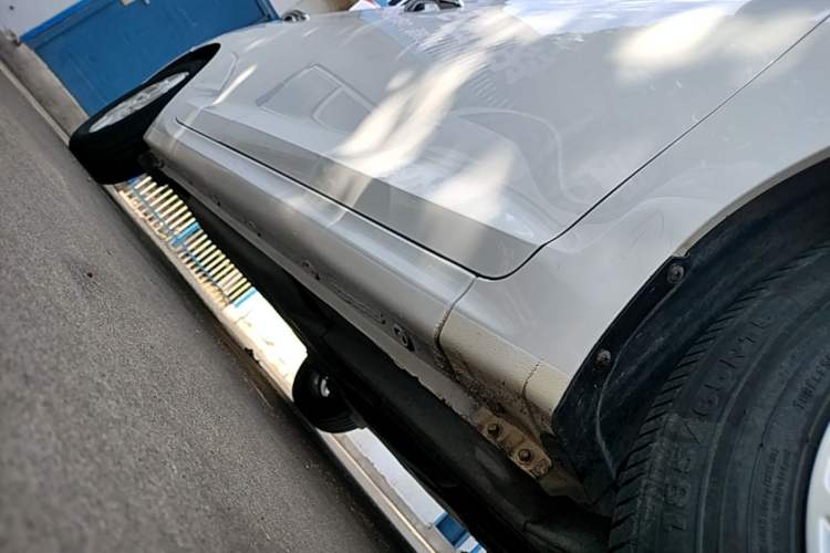 Used Hyundai Verna (new generation) 2020 1.4L Manual GLS Cool Edition Right Side Sill