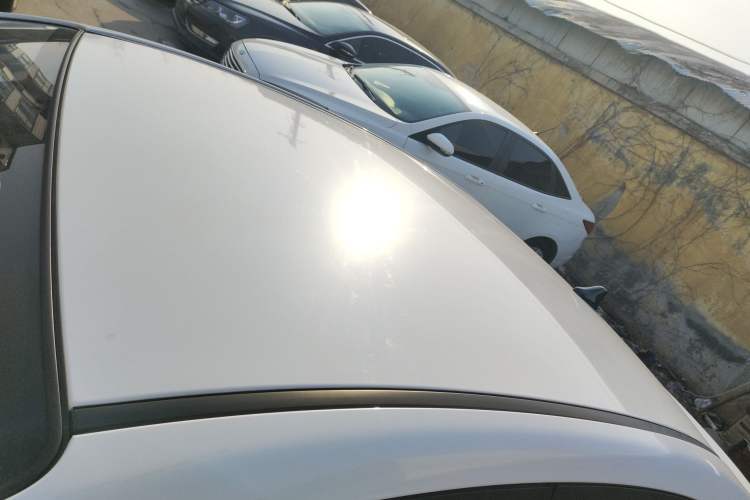 Used Hyundai Verna (new generation) 2020 1.4L Manual GS Youth Edition Roof