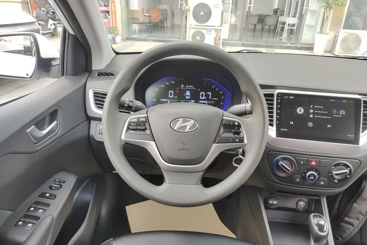 Used Hyundai Verna (new generation) 2020 1.4L CVT GLS Cool Edition Steering Wheel