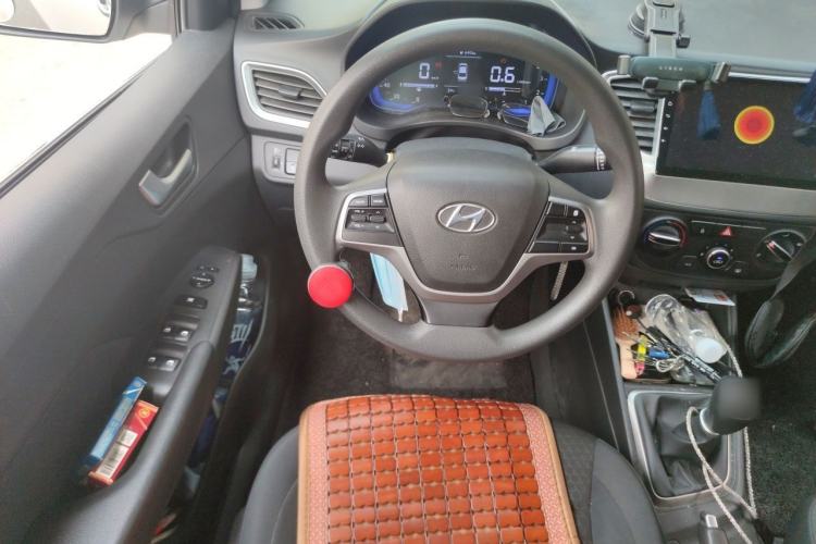 Used Hyundai Verna (new generation) 2020 1.4L Manual GLS Cool Edition Steering Wheel
