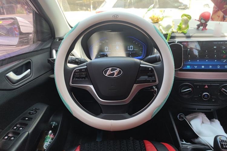 Used Hyundai Verna (new generation) 2020 1.4L Manual GLS Cool Edition Steering Wheel