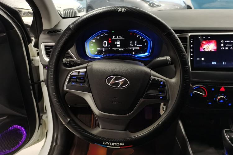 Used Hyundai Verna (new generation) 2020 1.4L CVT GLS Cool Edition Steering Wheel