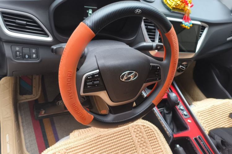 Used Hyundai Verna (new generation) 2020 1.4L CVT GLS Cool Edition Steering Wheel