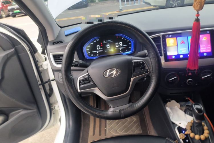 Used Hyundai Verna (new generation) 2020 1.4L CVT GLS Cool Edition Steering Wheel