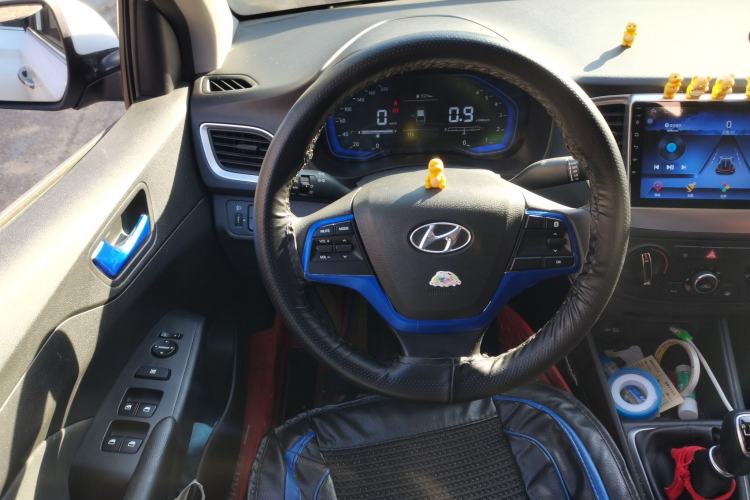 Used Hyundai Verna (new generation) 2020 1.4L Manual GLS Cool Edition Steering Wheel