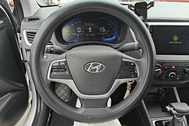 Used Hyundai Verna (new generation) 2020 1.4L CVT GLS Cool Edition Steering Wheel
