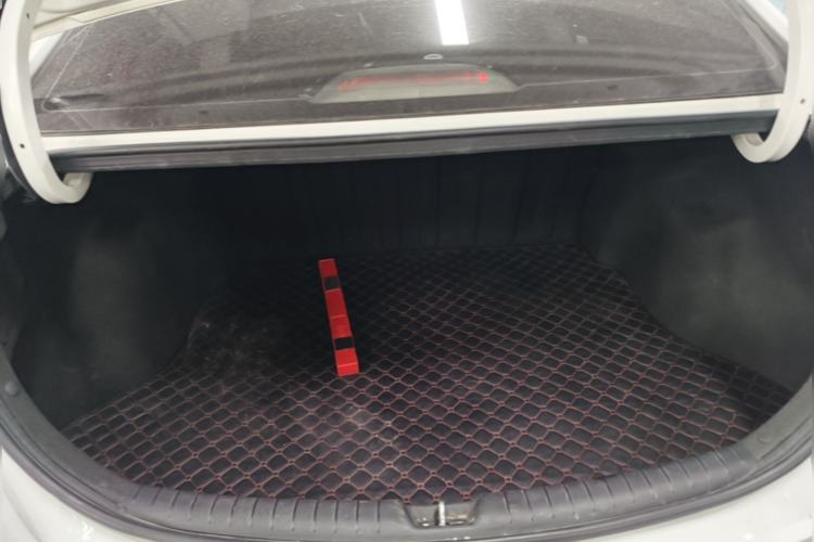 Used Hyundai Verna (new generation) 2020 1.4L Manual GS Youth Edition Trunk