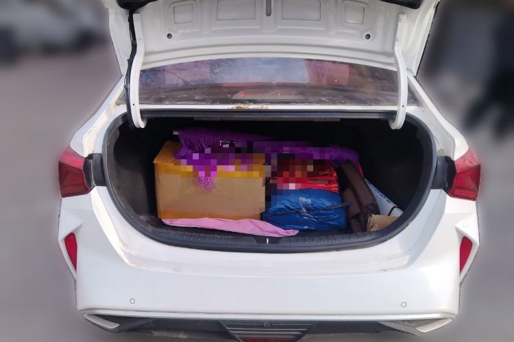 Used Hyundai Verna (new generation) 2020 1.4L CVT GLS Cool Edition Trunk