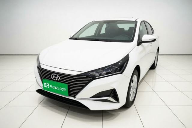 Używany Hyundai Verna (new generation) 2020 1.4L CVT GLS Cool Edition