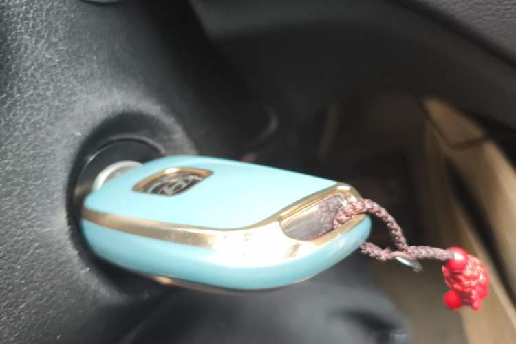 Used Hyundai Verna (new generation) 2020 1.4L CVT GLS Cool Edition Vehicle Key