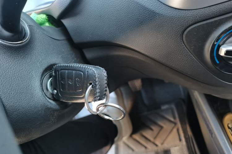 Used Hyundai Verna (new generation) 2020 1.4L Manual GLS Cool Edition Vehicle Key