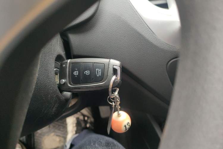 Used Hyundai Verna (new generation) 2020 1.4L Manual GLS Cool Edition Vehicle Key