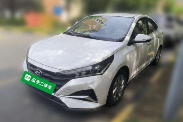 Ojetý Hyundai Verna (new generation) 2020 1.4L CVT GLS Cool Edition