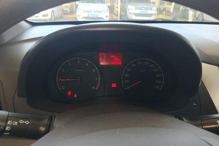 Used Hyundai Verna (older generation) 2014 1.4L Manual Smart GLS Trim Instrument Cluster