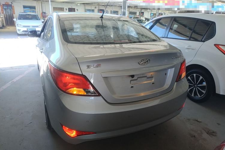 Used Hyundai Verna (older generation) 2014 1.4L Manual Smart GLS Trim Rear