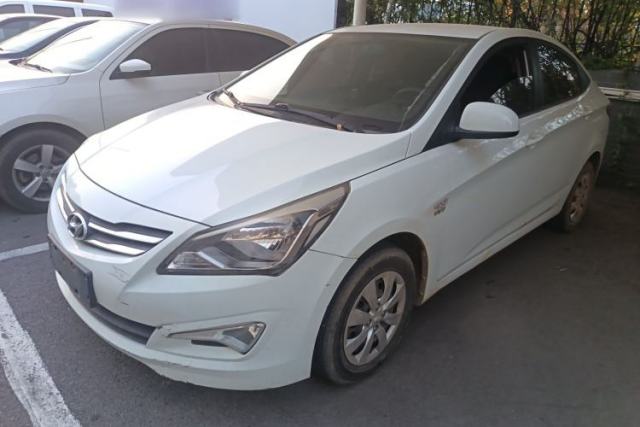 Used Hyundai Verna (older generation) 2014 1.4L Manual Smart GLS Trim